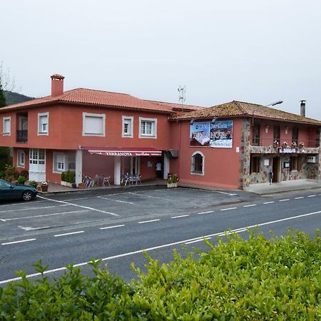 Hotel Terranova Oza de los Ríos Exteriör bild