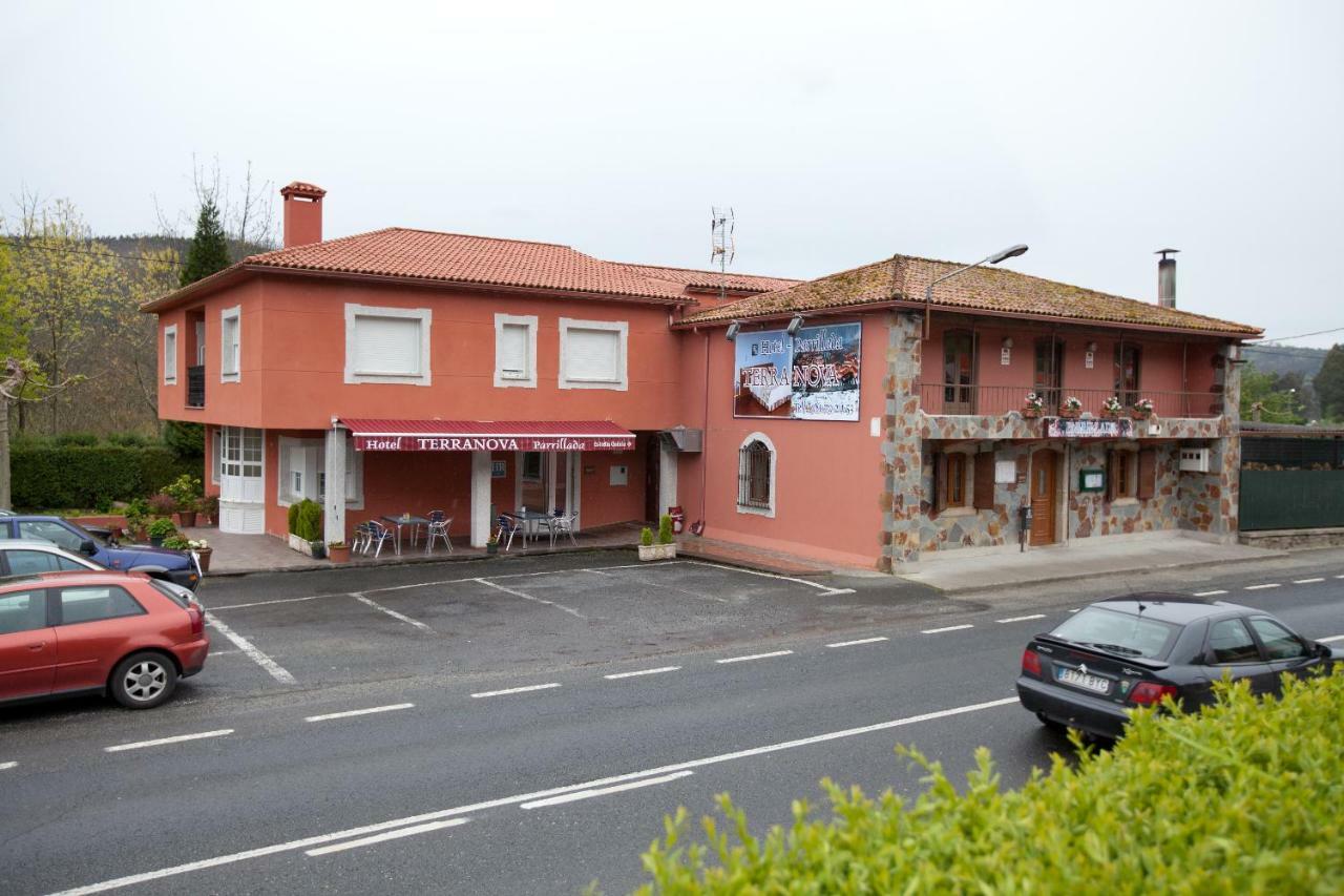 Hotel Terranova Oza de los Ríos Exteriör bild
